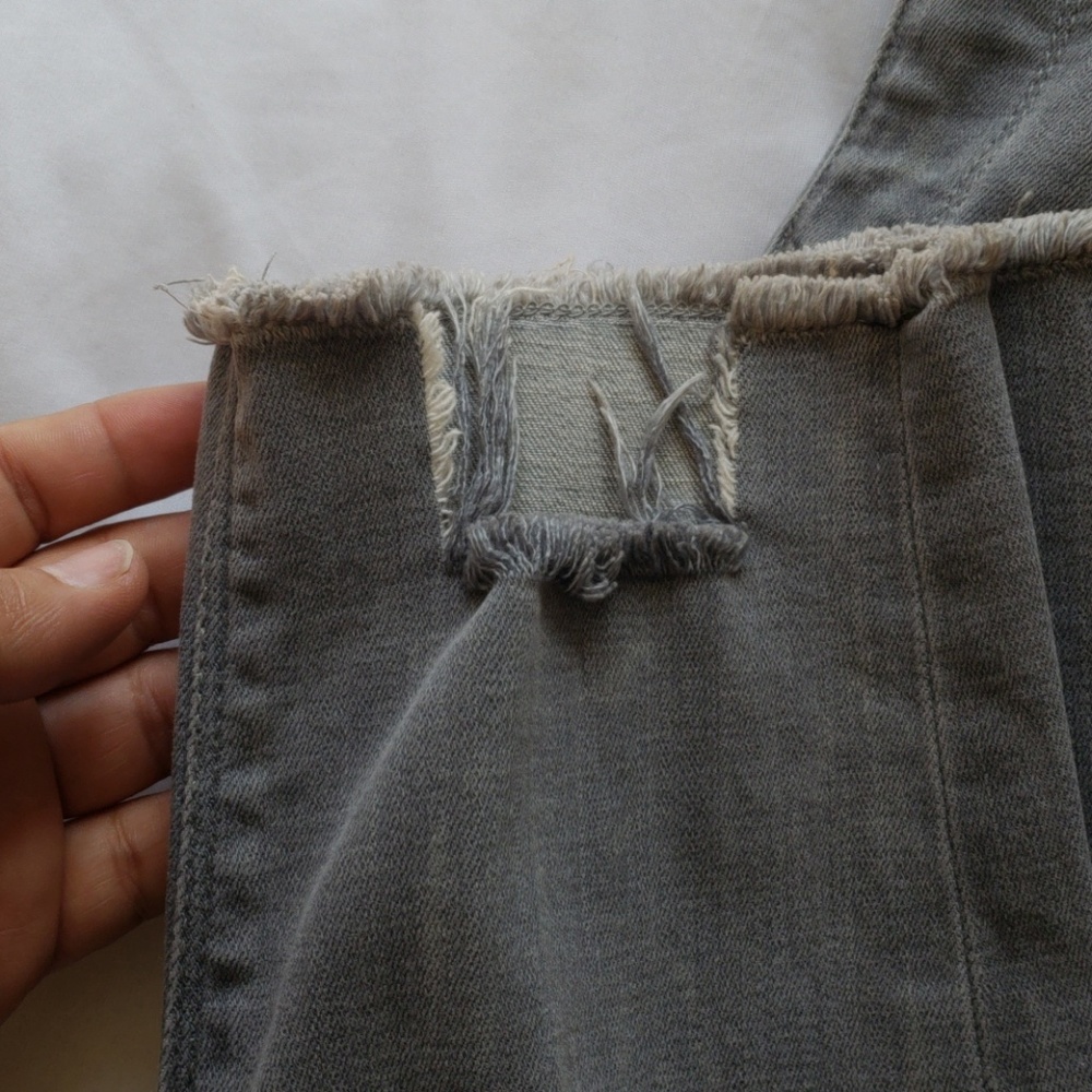 Jeans - Picture 2 of 5